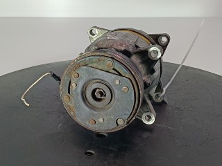 Компрессор кондиционера Renault Megane 1995-1999