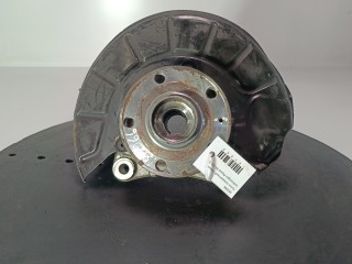 Кулак поворотный левый Volkswagen Passat 2005-2010