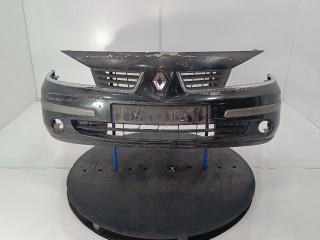 Бампер передний Renault Laguna 2005-2007