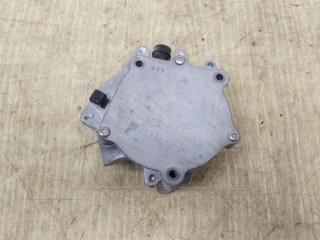 Насос вакуумный Volkswagen Passat B8, ориг. номер 06K145100J, VW PASSAT B8 2014-2021