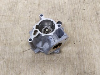 Насос вакуумный Volkswagen Passat B8, ориг. номер 06K145100J, VW PASSAT B8 2014-2021