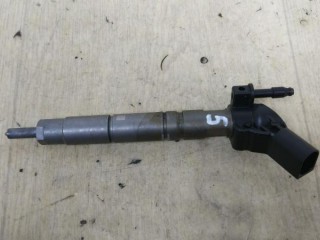 Форсунка, ориг. номер A6420700587, MERCEDES-BENZ M-CLASS W166 06/2011 - 12/2015