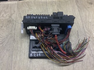Блок предохранителей передний, ориг. номер A2115454301, MERCEDES-BENZ E-CLASS W211 03/2002 - 03/2009