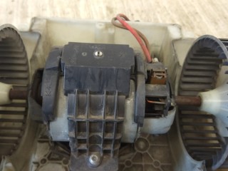 Моторчик печки, ориг. номер A0130101504, MERCEDES-BENZ S-CLASS W221 09/2005 - 12/2013