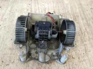 Моторчик печки, ориг. номер A0130101504, MERCEDES-BENZ S-CLASS W221 09/2005 - 12/2013