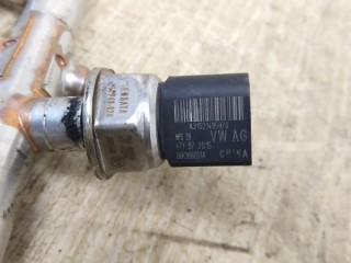 Датчик давления топлива Volkswagen / Audi / Porsche / Seat / Skoda, ориг. номер 06K906051A, VW PASSAT B8 2014-2021