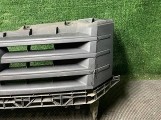 Решетка радиатора Volkswagen Crafter, ориг. номер 2E0853653, VW CRAFTER 30-35 Автобус