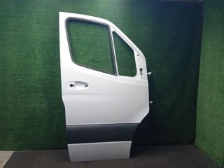 Дверь передняя правая, ориг. номер A9107202300, MERCEDES-BENZ SPRINTER 4-t Фургон B907, B910 02/2018 -