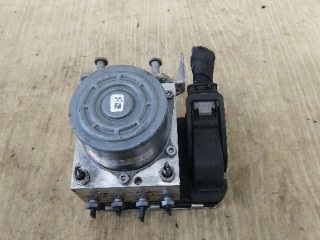 Блок ABS, ориг. номер A2054313912, MERCEDES-BENZ C-CLASS W205 07/2013 -