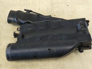 Корпус воздушного фильтра правый, ориг. номер A2780900401, MERCEDES-BENZ S-CLASS купе C216 05/2006 - 12/2013