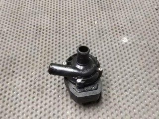 Насос антифриза дополнительный, ориг. номер A2118350028, MERCEDES-BENZ M-CLASS W164 02/2005 - 12/2012