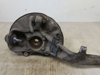 Кулак поворотный правый, ориг. номер A1663301020, MERCEDES-BENZ M-CLASS W166 06/2011 - 12/2015