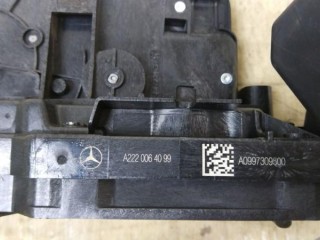 Замок двери задней левой, ориг. номер A2220064099, MERCEDES-BENZ EQC N293 05/2019 - 07/2023