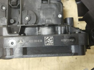 Замок двери задней левой, ориг. номер A2220064099, MERCEDES-BENZ GLE W167 01/2019 - 12/2025