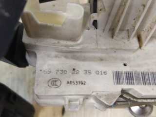 Замок двери задней правой, ориг. номер A1697302235, MERCEDES-BENZ M-CLASS W164 02/2005 - 12/2012