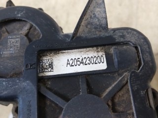 Суппорт задний правый, ориг. номер A2054230200, MERCEDES-BENZ C-CLASS W205 07/2013 -