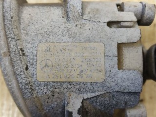 Фара противотуманная правая, ориг. номер A2518200956, MERCEDES-BENZ C-CLASS W204 01/2007 - 01/2015