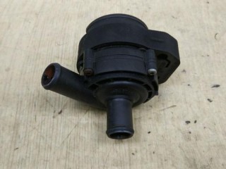 Помпа, ориг. номер A0002010340, MERCEDES-BENZ E-CLASS W212 01/2009 - 12/2016
