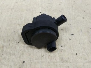 Помпа, ориг. номер A0002010340, MERCEDES-BENZ E-CLASS W212 01/2009 - 12/2016