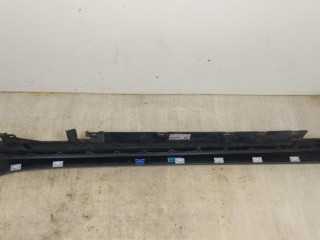 Накладка на порог правая, ориг. номер 51778072574, BMW 1 F40 07/2019 -