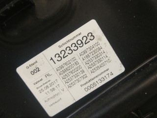 Стеклоподъемник задний левый, ориг. номер A0997602100, MERCEDES-BENZ GLC X253 06/2015 -