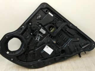 Стеклоподъемник задний правый, ориг. номер A1669060601, MERCEDES-BENZ GL-CLASS X166 07/2012 - 12/2015