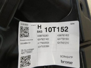 Стеклоподъемник задний правый, ориг. номер A0997302801, MERCEDES-BENZ GLA H247 02/2020 -