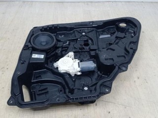 Стеклоподъемник задний правый, ориг. номер A2067300802, MERCEDES-BENZ C-CLASS W206 02/2021 - /2026