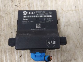 Блок комфорта Volkswagen Passat B6, ориг. номер 3C0907530C, VW PASSAT B6 2005-2010