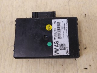 Блок комфорта Volkswagen Touareg, ориг. номер 7P6907530C, VW TOUAREG 2010-2014