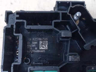 Блок предохранителей, ориг. номер A2239067303, MERCEDES-BENZ C-CLASS W206 02/2021 - /2026