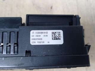 Блок предохранителей, ориг. номер A2239060402, MERCEDES-BENZ C-CLASS W206 02/2021 - /2026