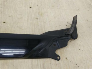 Молдинг стекла лобового справа, ориг. номер J8A2025A52A, LAND ROVER RANGE ROVER VELAR 2017-2023