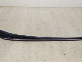 Молдинг стекла лобового справа, ориг. номер A2136901282, MERCEDES-BENZ E-CLASS W213 01/2016 -