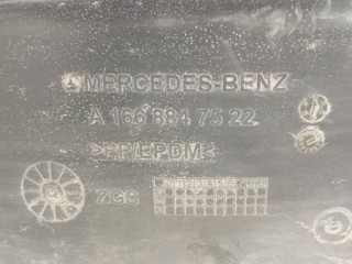 Защита арок задняя правая (подкрылок), ориг. номер A1668847522, MERCEDES-BENZ GL-CLASS X166 07/2012 - 12/2015