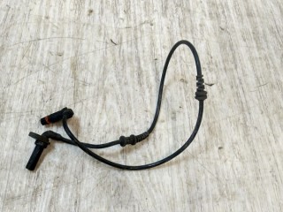 Датчик ABS передний, ориг. номер A2125400217, MERCEDES-BENZ E-CLASS W212 01/2009 - 12/2016