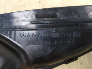 Патрубок воздушного фильтра, ориг. номер A6420946497, MERCEDES-BENZ E-CLASS W213 01/2016 -