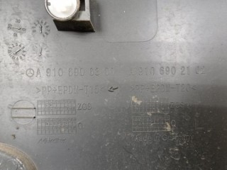 Молдинг (накладка кузовная), ориг. номер A9106906300, MERCEDES-BENZ SPRINTER 4-t Фургон B907, B910 02/2018 -