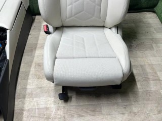 Салон (комплект сидений), ориг. номер S11060, BMW 5 G60 01/2023 -