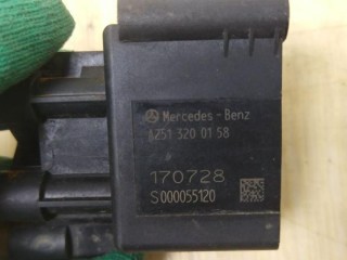 Блок клапанов пневмоподвески, ориг. номер A2513200158, MERCEDES-BENZ E-CLASS W213 01/2016 -