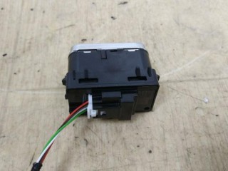 Кнопка открытия багажника, ориг. номер A1678205802, MERCEDES-BENZ GLE W167 01/2019 - 12/2025