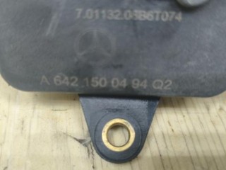 Сервопривод заслонок впускного коллектора, ориг. номер A6421500494, MERCEDES-BENZ M-CLASS W164 02/2005 - 12/2012