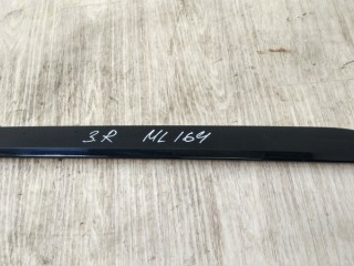 Молдинг двери задней правой, ориг. номер A1646902662, MERCEDES-BENZ M-CLASS W164 02/2005 - 12/2012