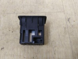 Разъем AUX / USB, ориг. номер A2138204803, MERCEDES-BENZ GLC X253 06/2015 -