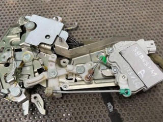 Замок двери сдвижной правой NISSAN NV200 Фургон, S02843