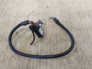 Клемма аккумулятора минус, ориг. номер A0009053002, MERCEDES-BENZ C-CLASS W204 01/2007 - 01/2015