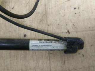 Пиропатрон петли капота Mercedes-Benz A1669060002, ориг. номер A1669060002