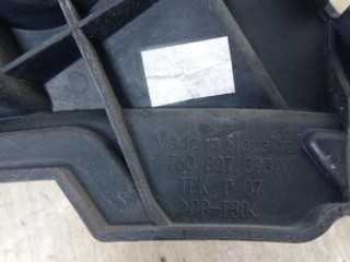 Кронштейн крепления бампера заднего слева Volkswagen 760807393A, ориг. номер 760807393A, VW TOUAREG 2018-2023