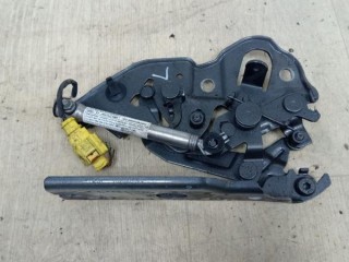 Петля капота левая Volkswagen 760823823E, ориг. номер 760823823E, VW TOUAREG 2018-2023