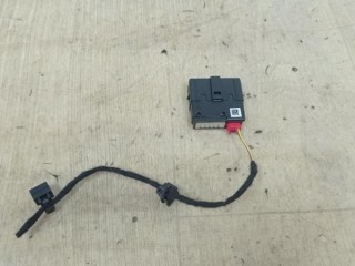 Разъем AUX / USB Volkswagen 5Q0035726L, ориг. номер 5Q0035726L, VW TOUAREG 2018-2023